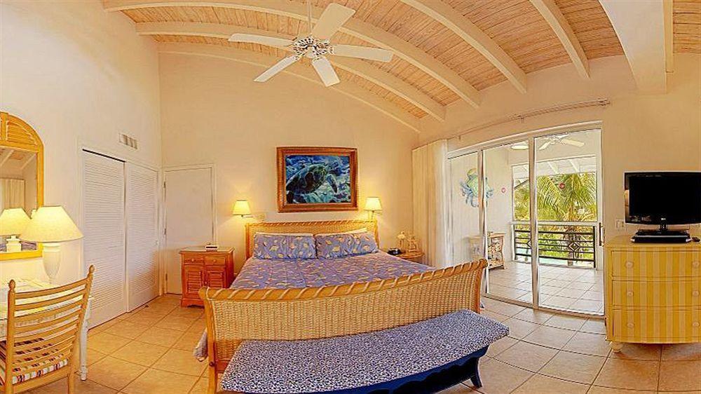 Ocean Club West Resort Грейс-Бэй Экстерьер фото