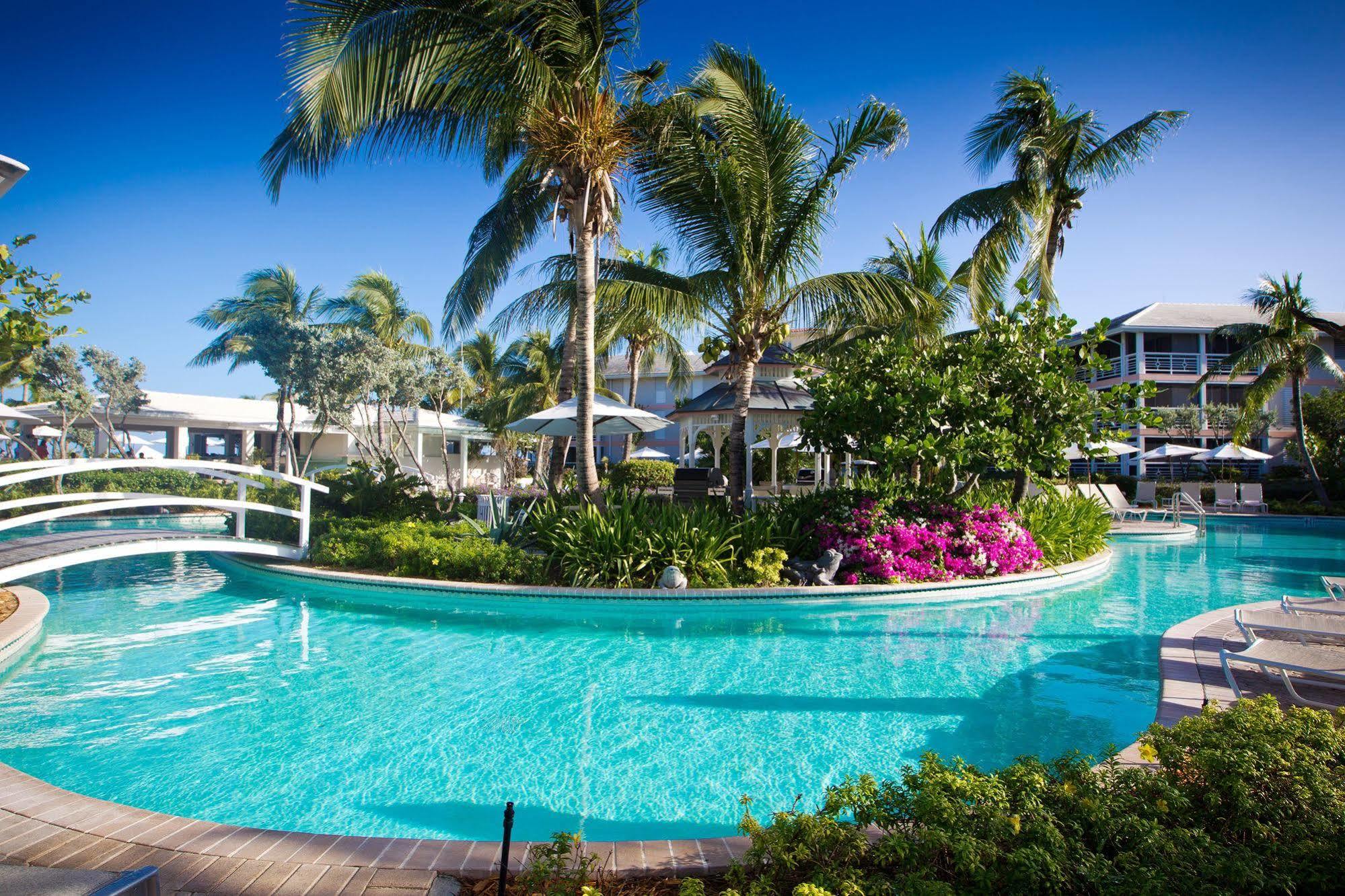 Ocean Club West Resort Грейс-Бэй Экстерьер фото