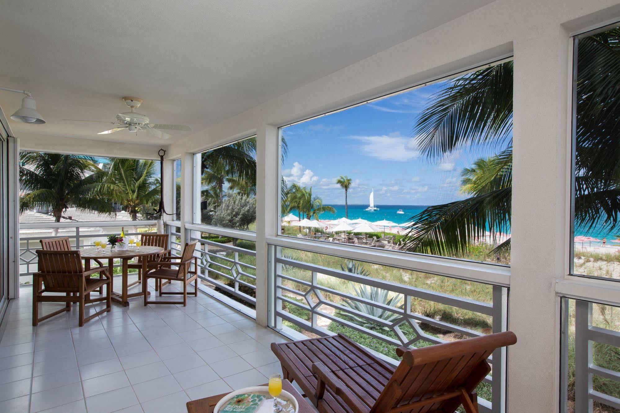 Ocean Club West Resort Грейс-Бэй Экстерьер фото