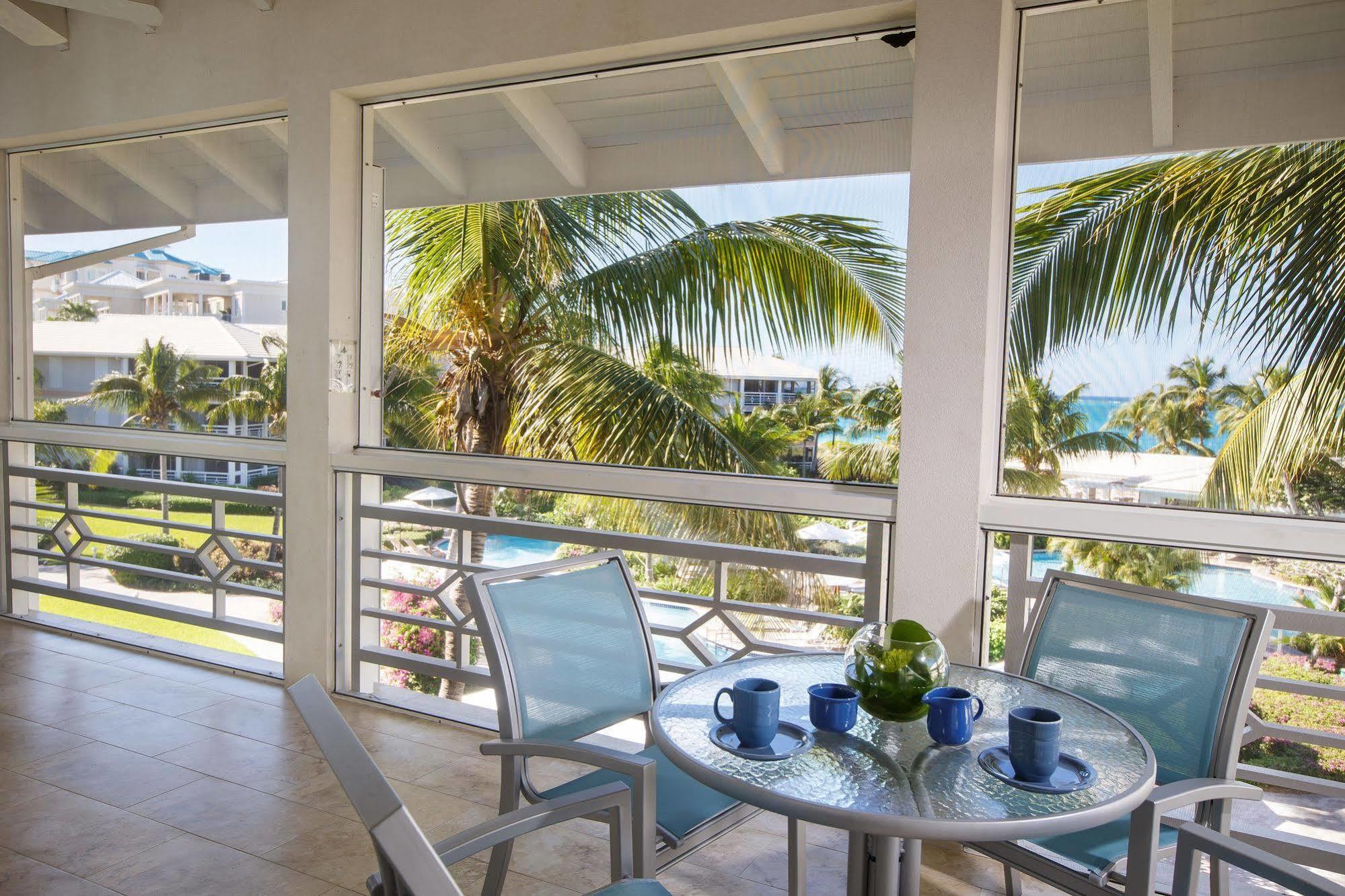 Ocean Club West Resort Грейс-Бэй Экстерьер фото